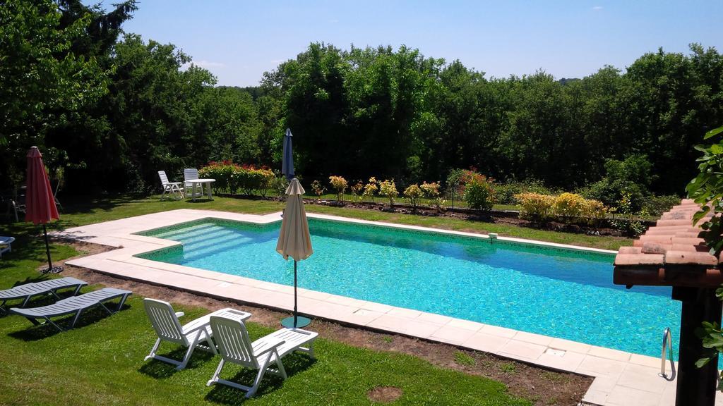 Chez Sarrazin Villa Brossac Bagian luar foto
